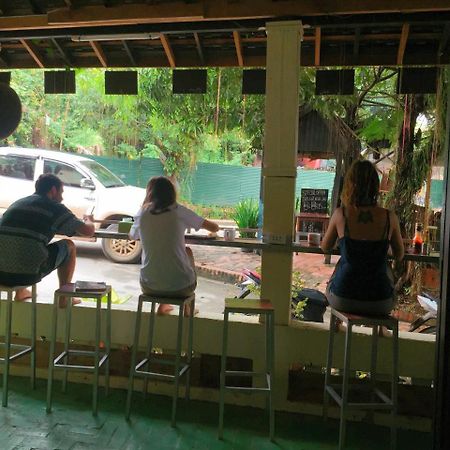 Y Not Laos Hostel Luang Prabang Exterior photo