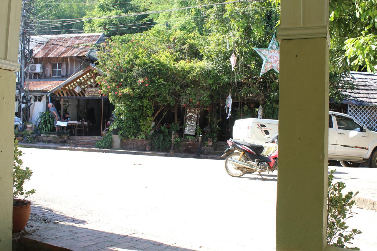 Y Not Laos Hostel Luang Prabang Exterior photo