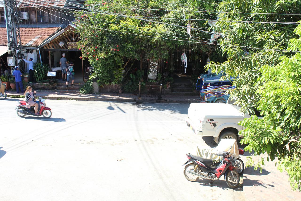 Y Not Laos Hostel Luang Prabang Exterior photo